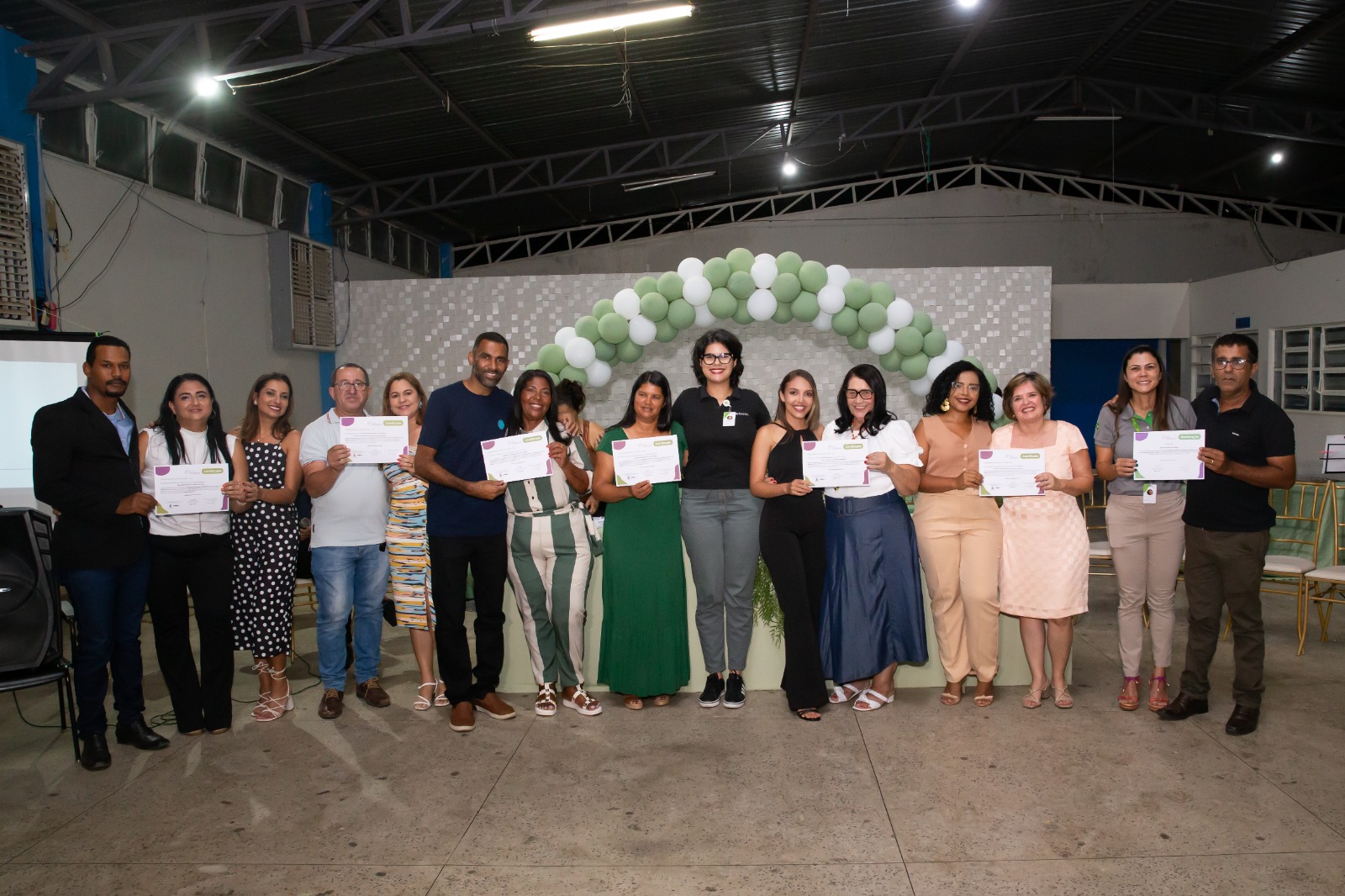 100 profissionais de Pindaí recebem certificação da formação Teórica e prática do Curso Estratégias de Prevenção e Atendimento às Violências contra Crianças, Adolescentes, jovens e Mulheres
