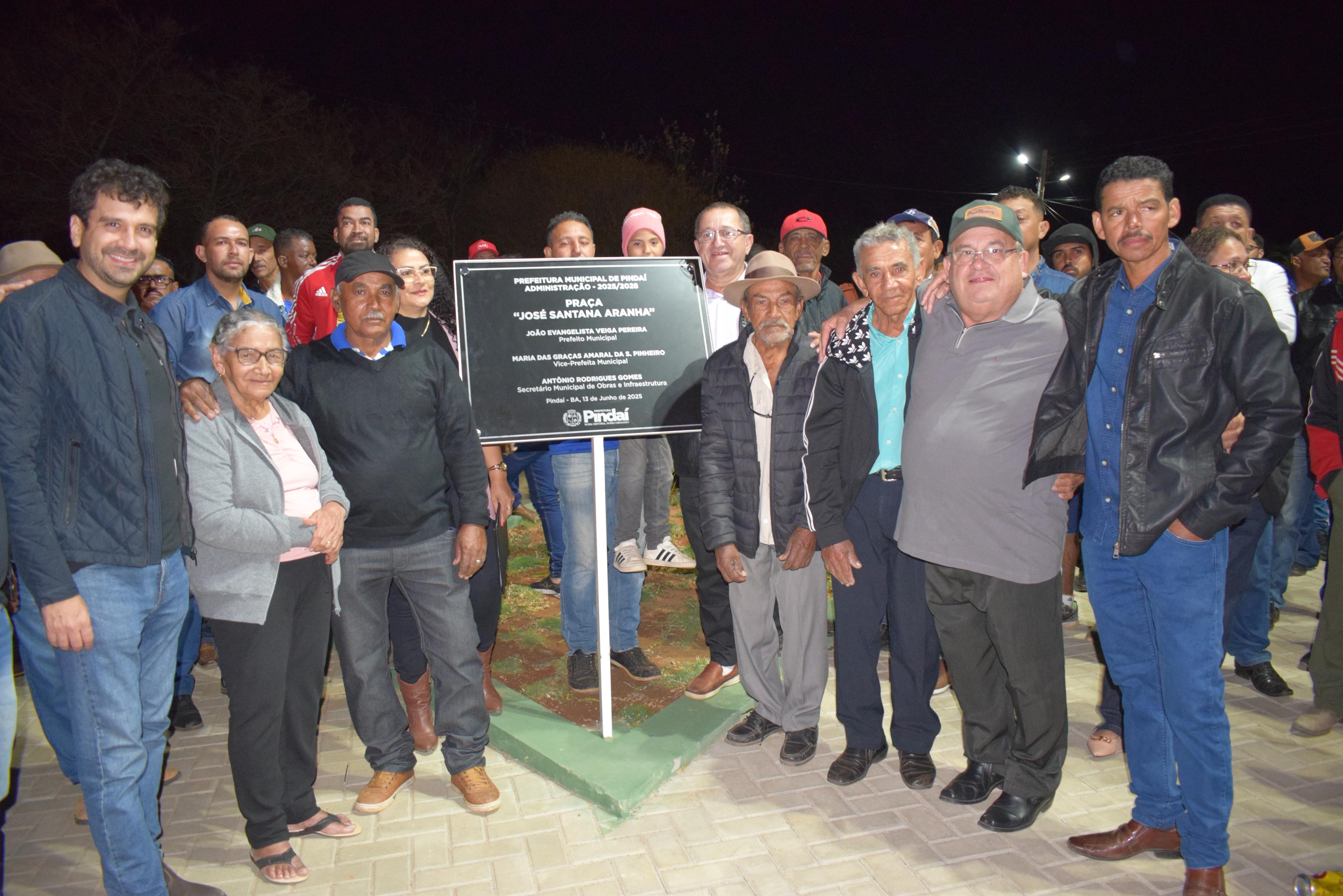 Prefeitura de Pindaí entrega nova Praça em Tataíra e celebra investimento de mais de meio milhão em infraestrutura e lazer
