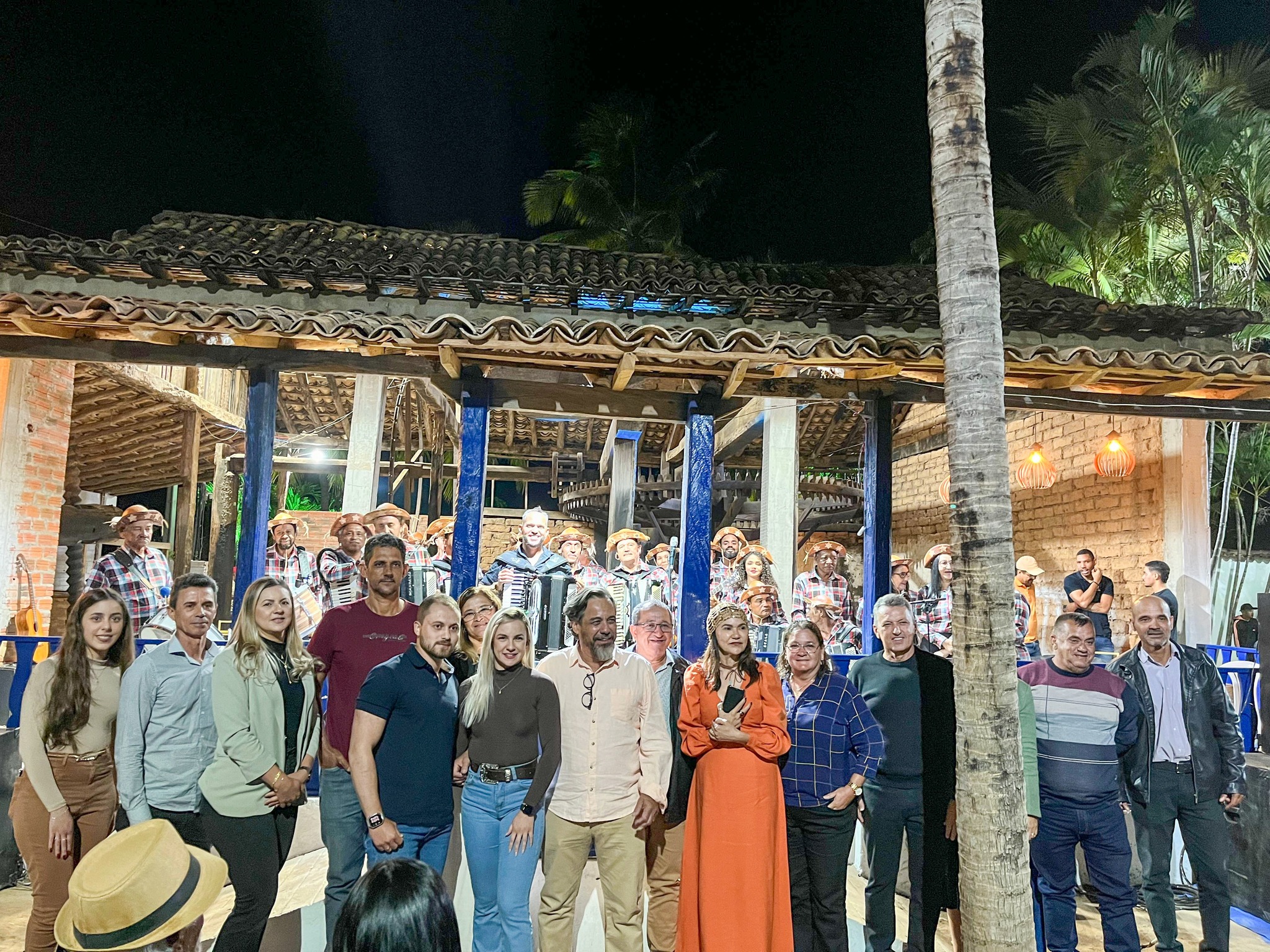 Orquestra Sanfônica Francisco José Ramos emociona público em apresentação promovida pela Prefeitura de Pindaí
