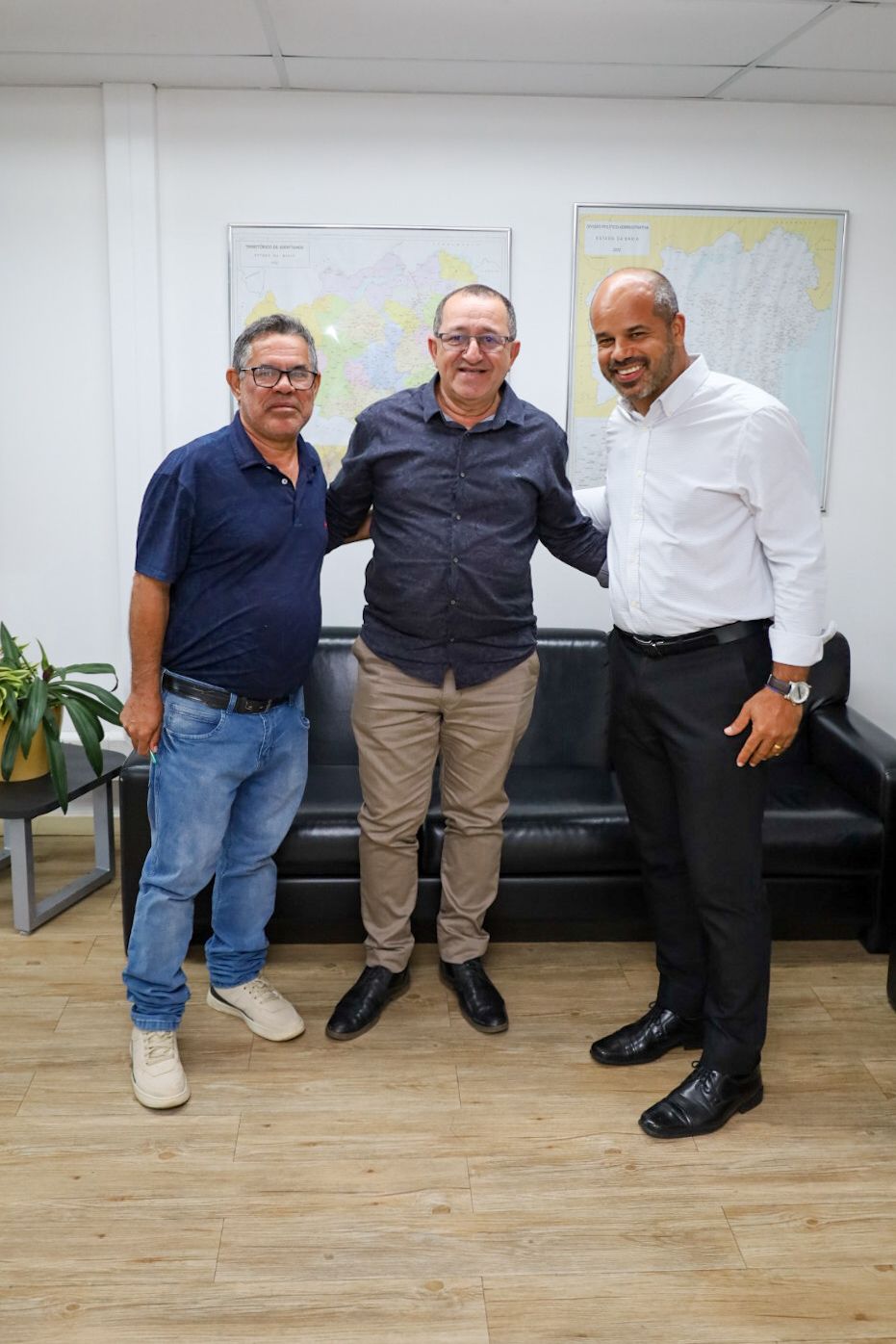 Prefeito João Veiga se reúne com secretário de Ciência, Tecnologia e Inovação e garante avanços para Pindaí