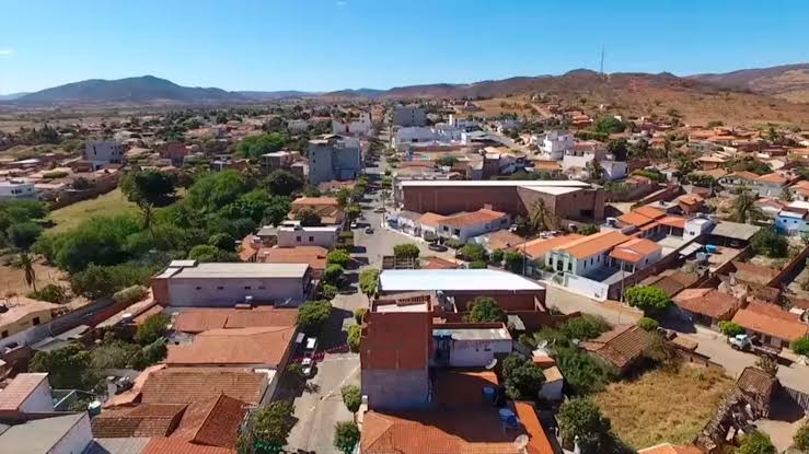 Prefeitura de Pindaí realizará leilão público de veículos, máquina e bens inservíveis em agosto